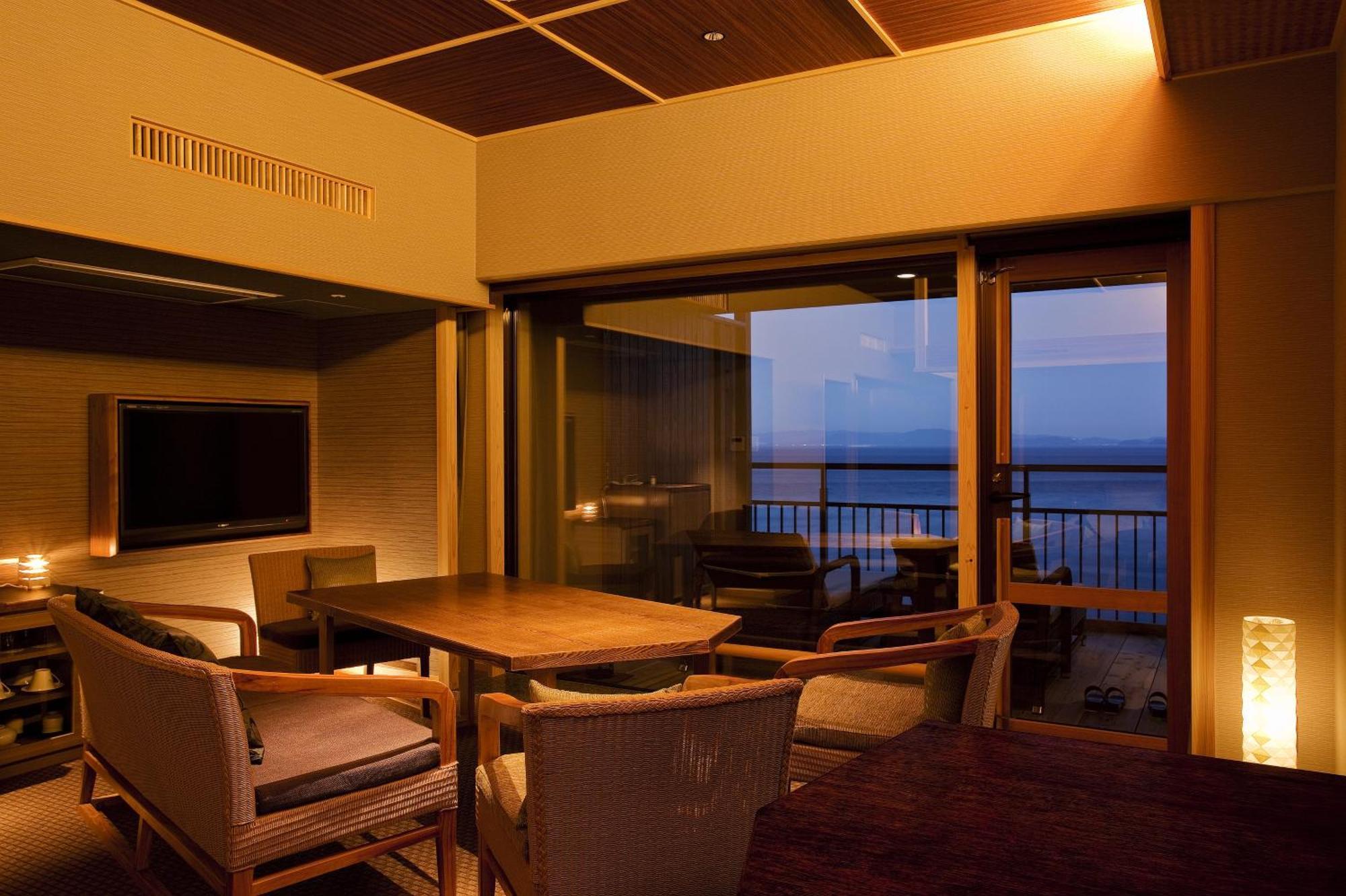 Hotel New Awaji Sumoto Exterior photo