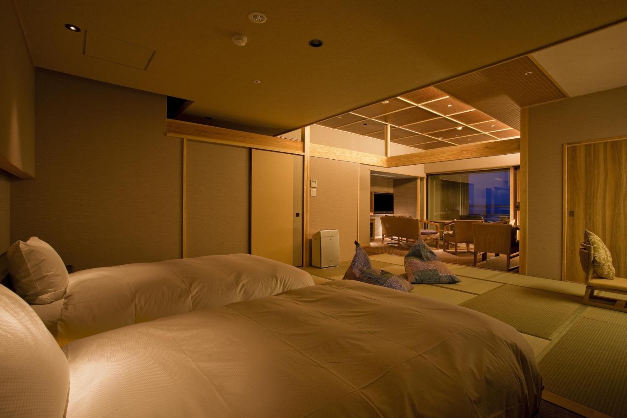 Hotel New Awaji Sumoto Exterior photo