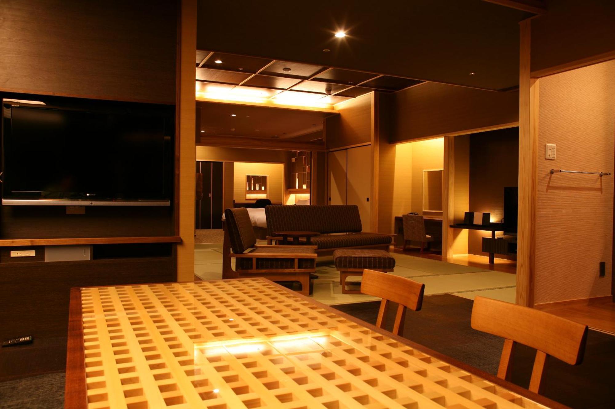 Hotel New Awaji Sumoto Exterior photo