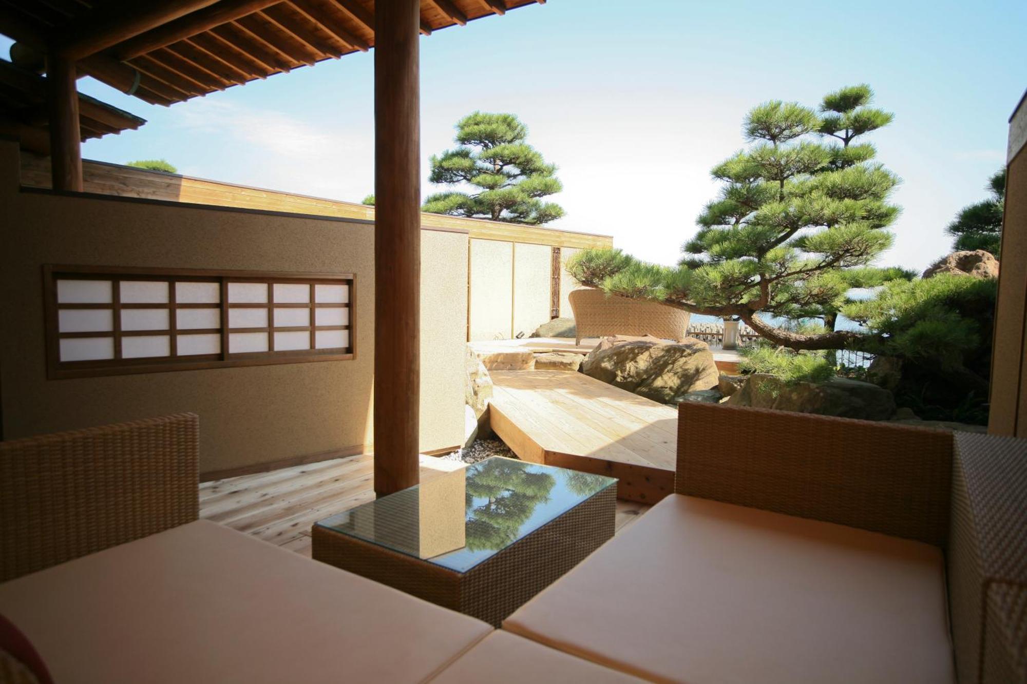 Hotel New Awaji Sumoto Exterior photo