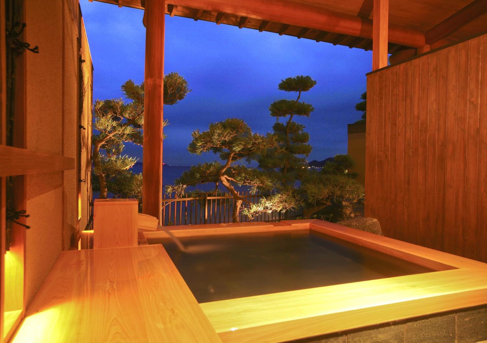 Hotel New Awaji Sumoto Exterior photo